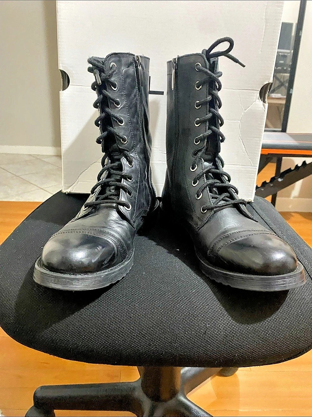 ALDO SUALOCIN Leather Combat Boots US 8.5